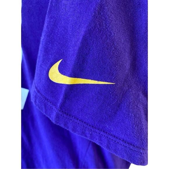 The Nike Tee Minnesota Vikings T Shirt Diggs 14 Jersey Mn Football Usa Mens Larg - Picture 6 of 10